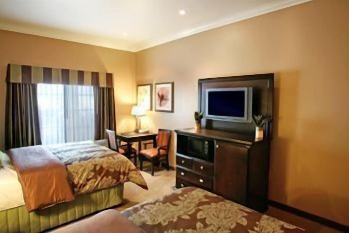 Room 11 of 21
