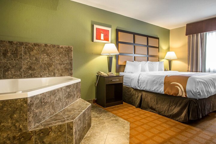 Room 40 of 56