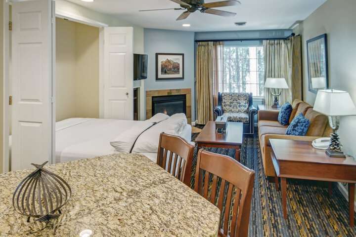 Room 38 of 46