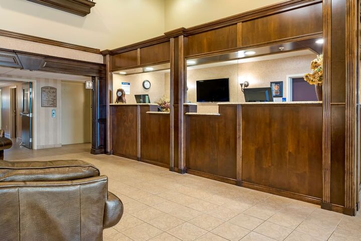 Hotel Interior 6 of 45