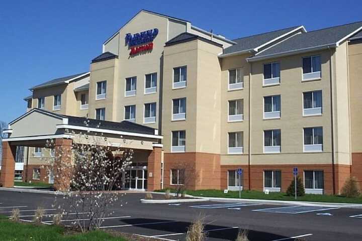 Fairfield Inn & Suites Seymour