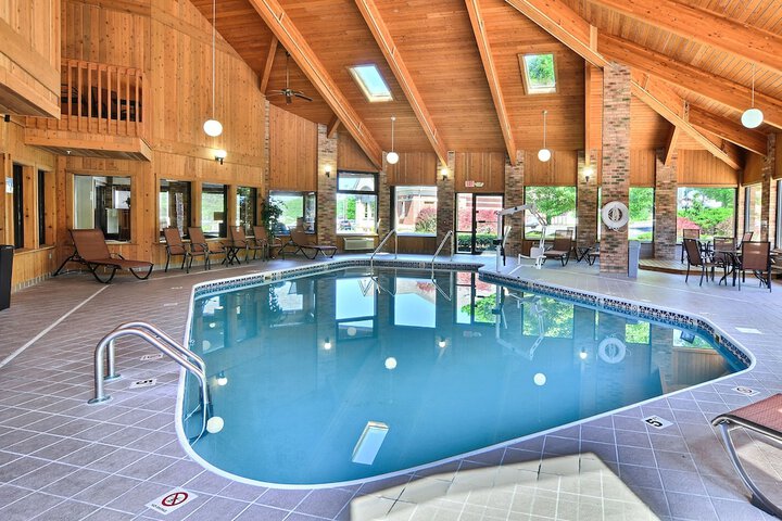 Pool 4 of 35
