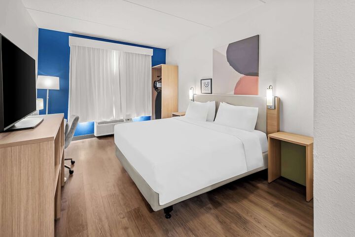 Spark by Hilton Woodbridge