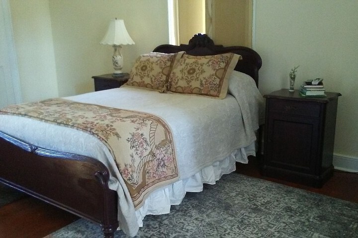 Room 14 of 46
