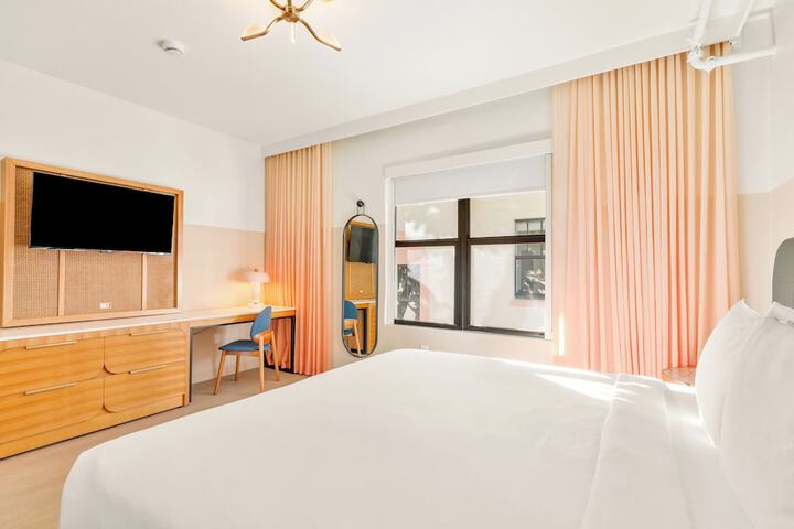 Room 47 of 52