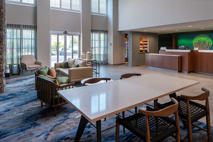 Hotel Interior 10 of 30