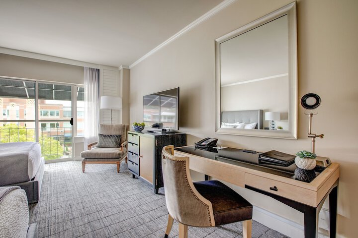 The Woodmark Hotel & Still Spa on Lake Washington