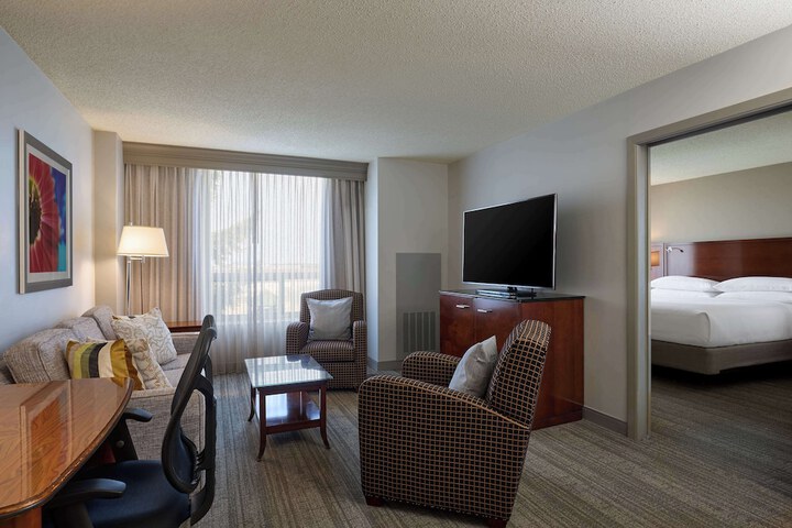 DoubleTree by Hilton Minneapolis Airport MN