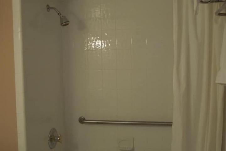 Room 14 of 35
