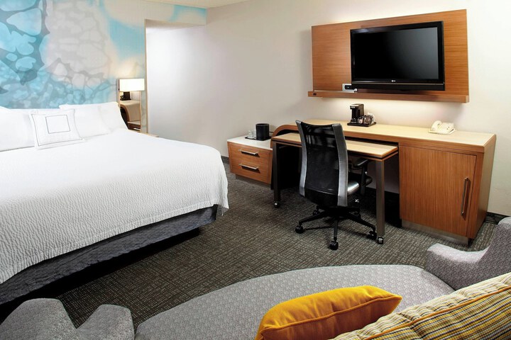 Room 19 of 27