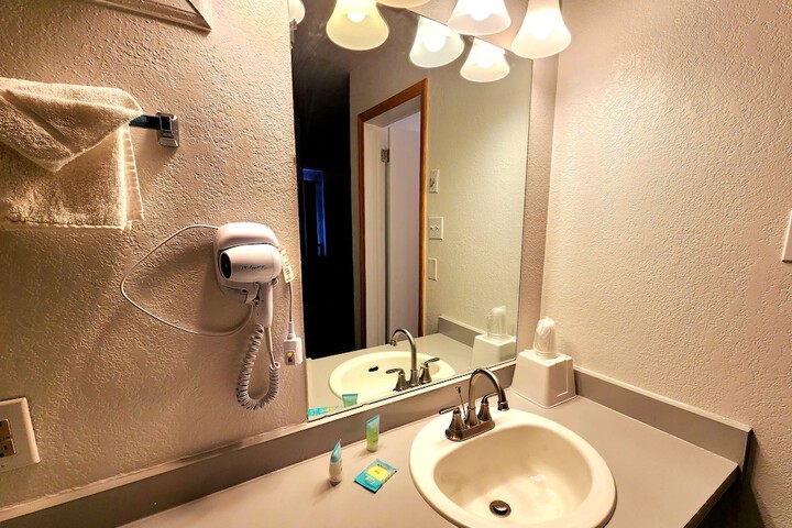 Silver Saddle Motel