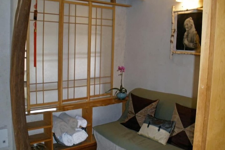 Room 60 of 83