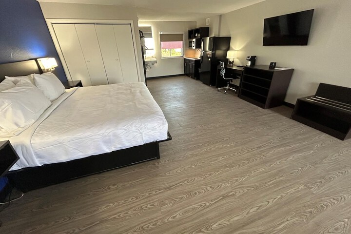 SureStay Studio by Best Western Rowland