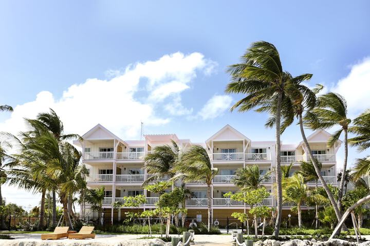 Hotel 2 of 66