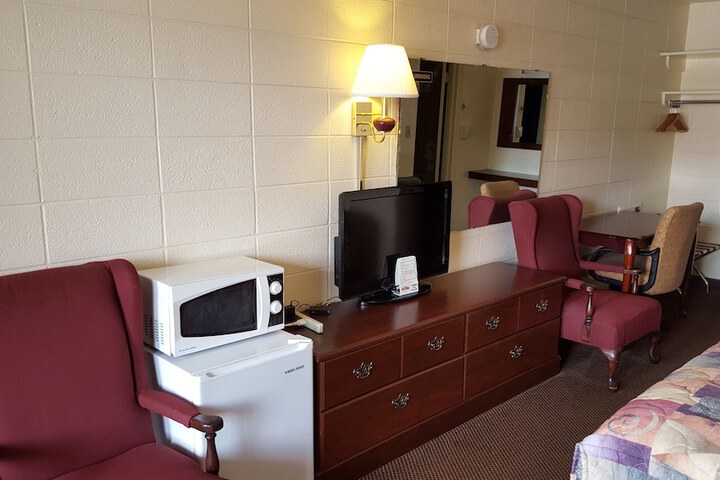 Room 25 of 35