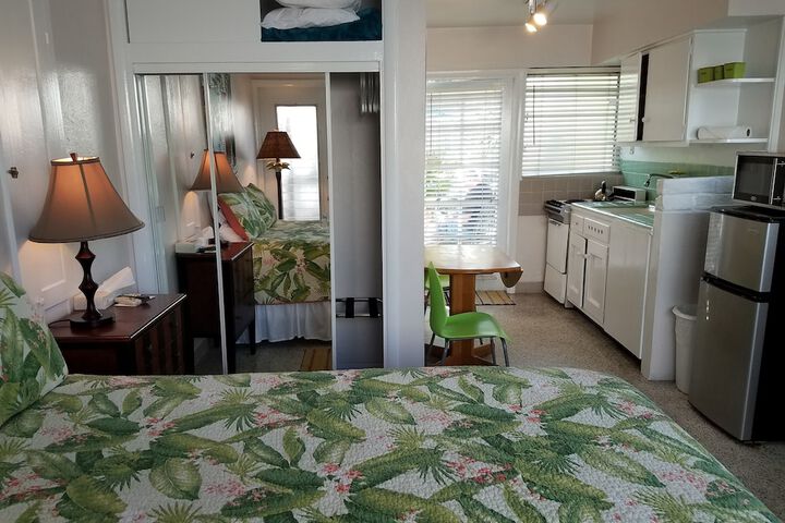 Room 22 of 218