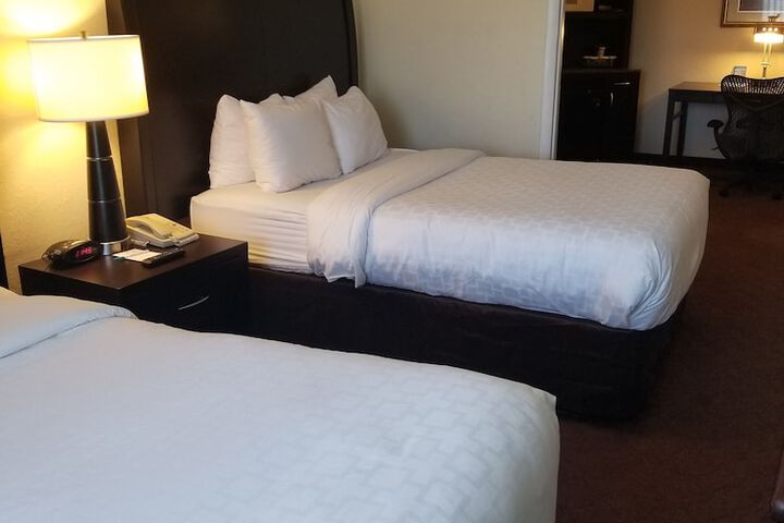 Room 43 of 115