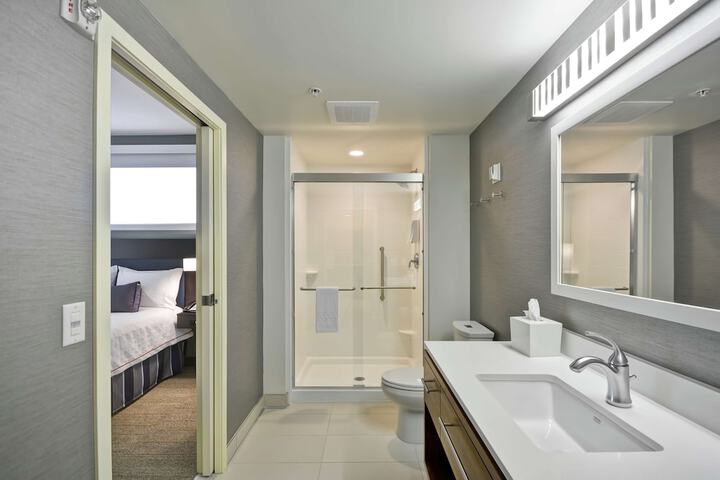 Room 19 of 39