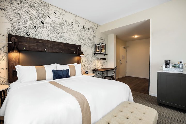 enVision Hotel Boston Everett