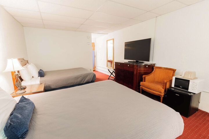 Room 41 of 66