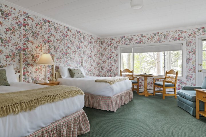 Room 48 of 117