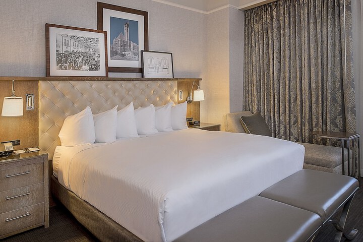 Room 106 of 160