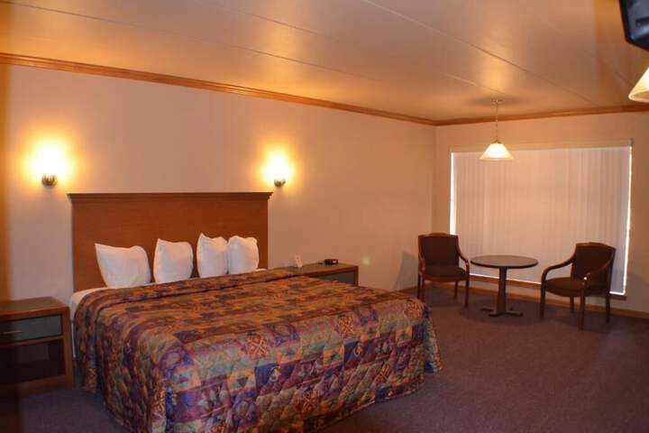 Room 34 of 64