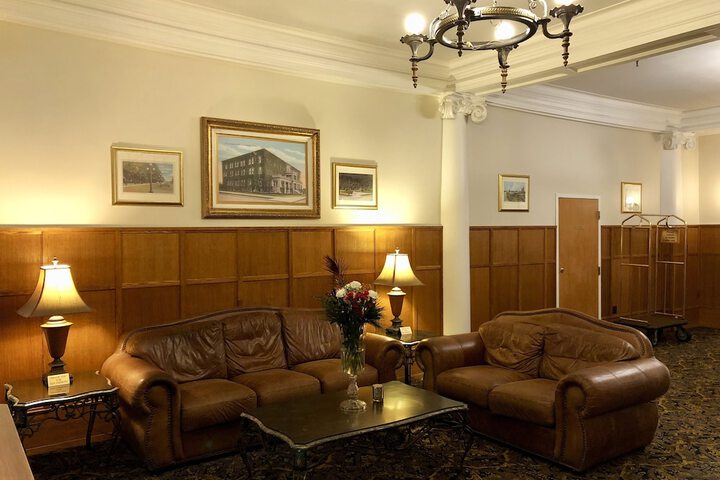 Stearns Hotel