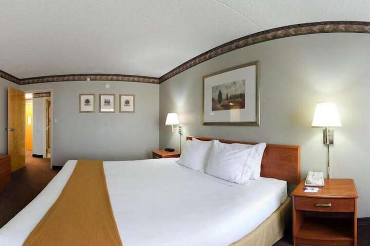 Holiday Inn Express Hotel & Suites Colby by IHG