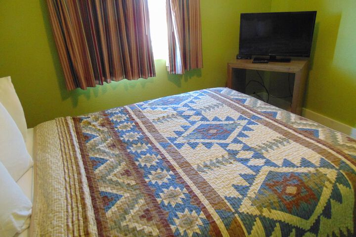 Room 47 of 64
