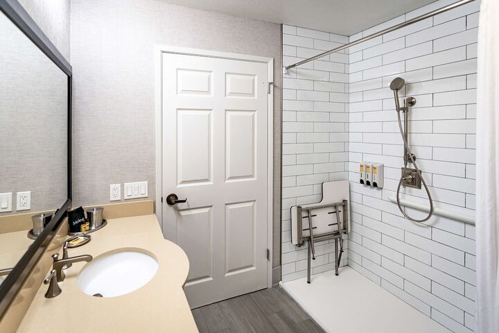 Best Western Plus Stevenson Manor