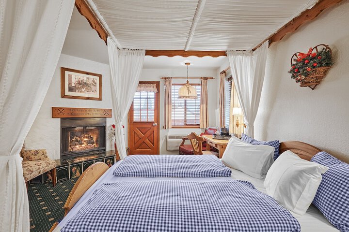 Room 12 of 49