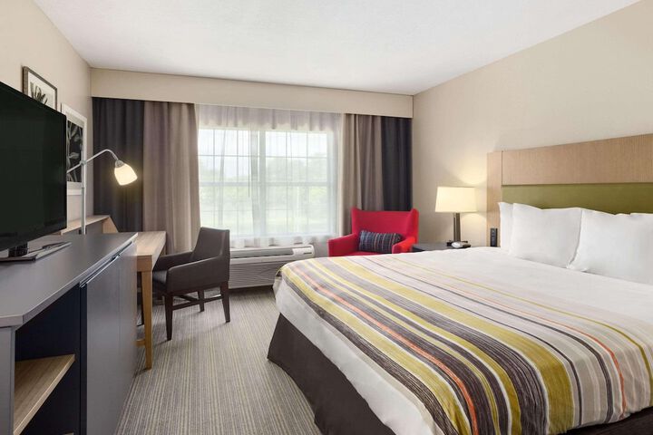 Country Inn & Suites by Radisson Jackson-Airport, MS