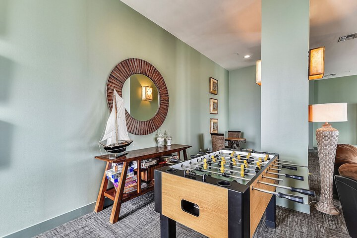 Emerald 1111 by Ryson Vacation Rentals