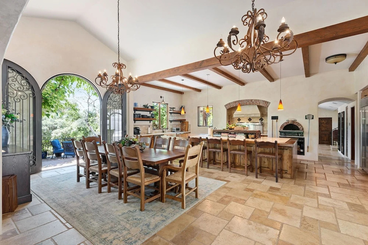 8545sono 3 Bedroom Home