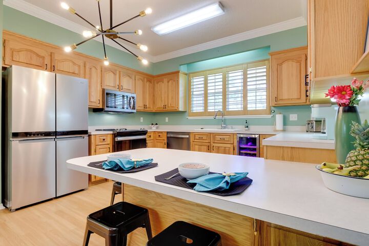 Chic Home w / Club Access Near Bay St. Louis!