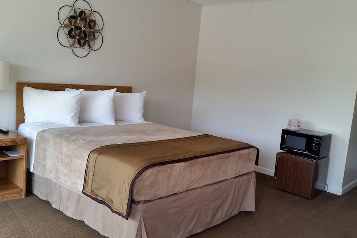 Room 18 of 29