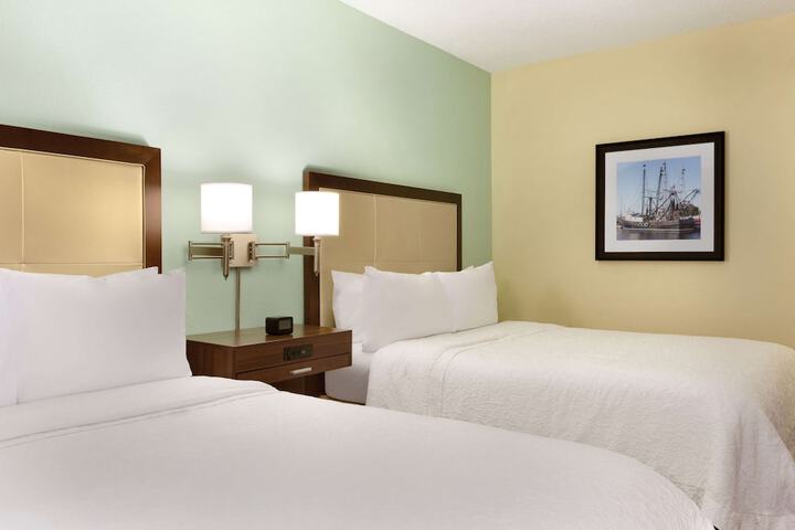 Hampton Inn & Suites Tarpon Springs