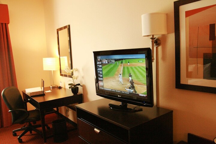 Room 8 of 21