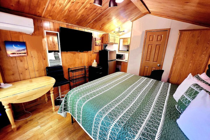 Room 14 of 19