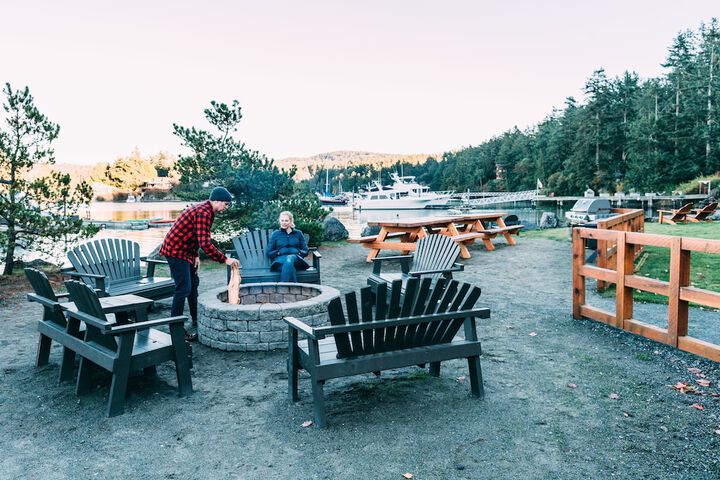 Snug Harbor Resort