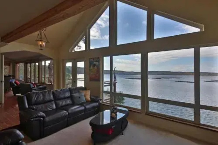 The Evans Beach House