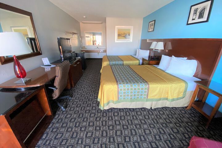 Room 14 of 35