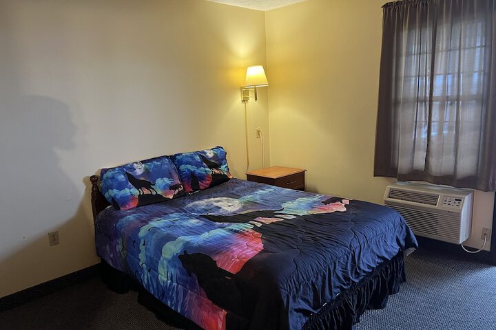 Room 21 of 36