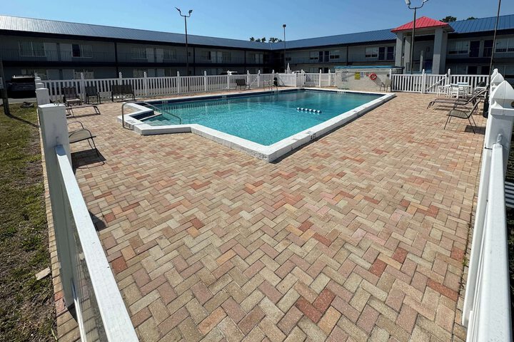 Pool 8 of 41