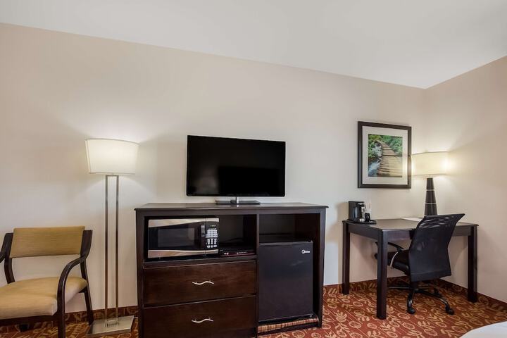 Room 18 of 35