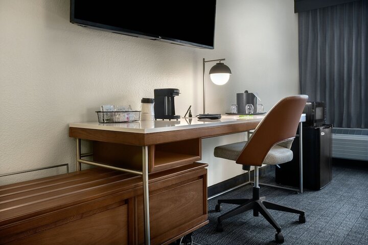 Room 31 of 58