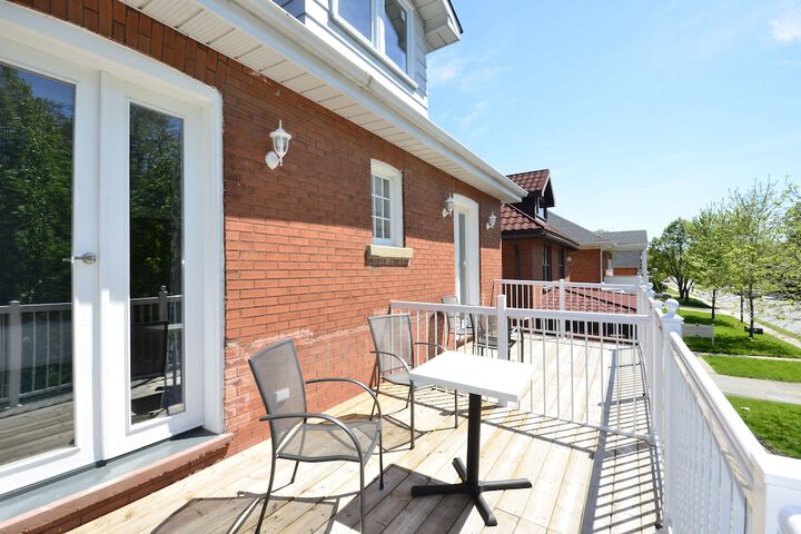 Terrace/Patio 31 of 33