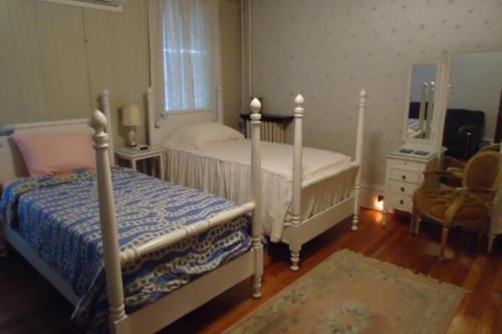 Fox Castle Bed and Breakfast