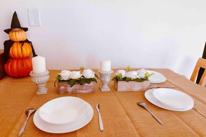 Charming 3BR Retreat near Disneyland Downtown LA!